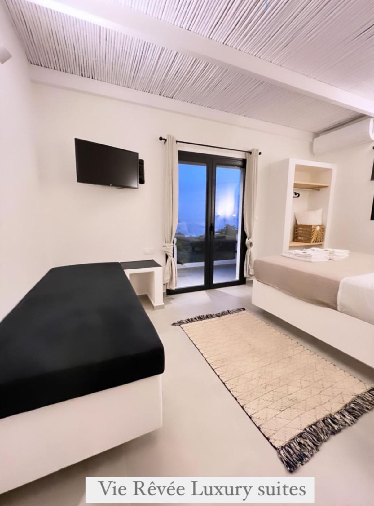 Ganema Vie Revee Luxury Suites מראה חיצוני תמונה